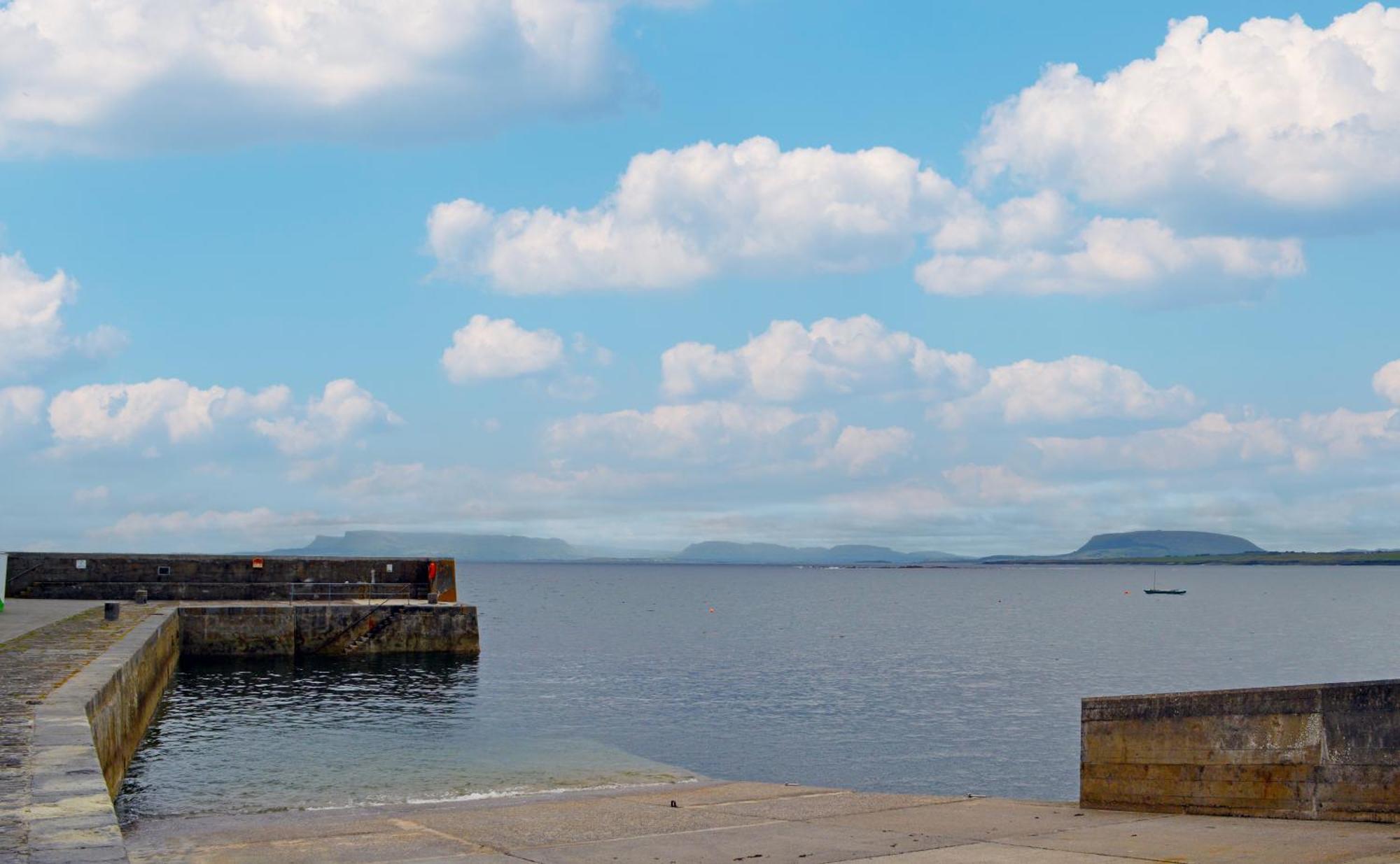 Villa The Waters Edge Aughris Exterior foto